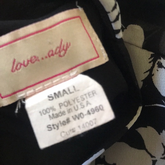 Love... Ady Floral Romper from Nordstrom Rack - Picture 11 of 12